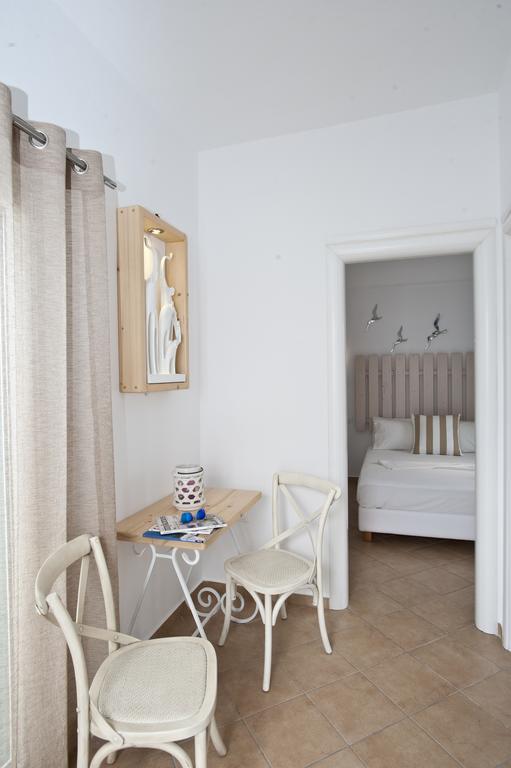 Yanna Asteri Suites Орнос Стая снимка
